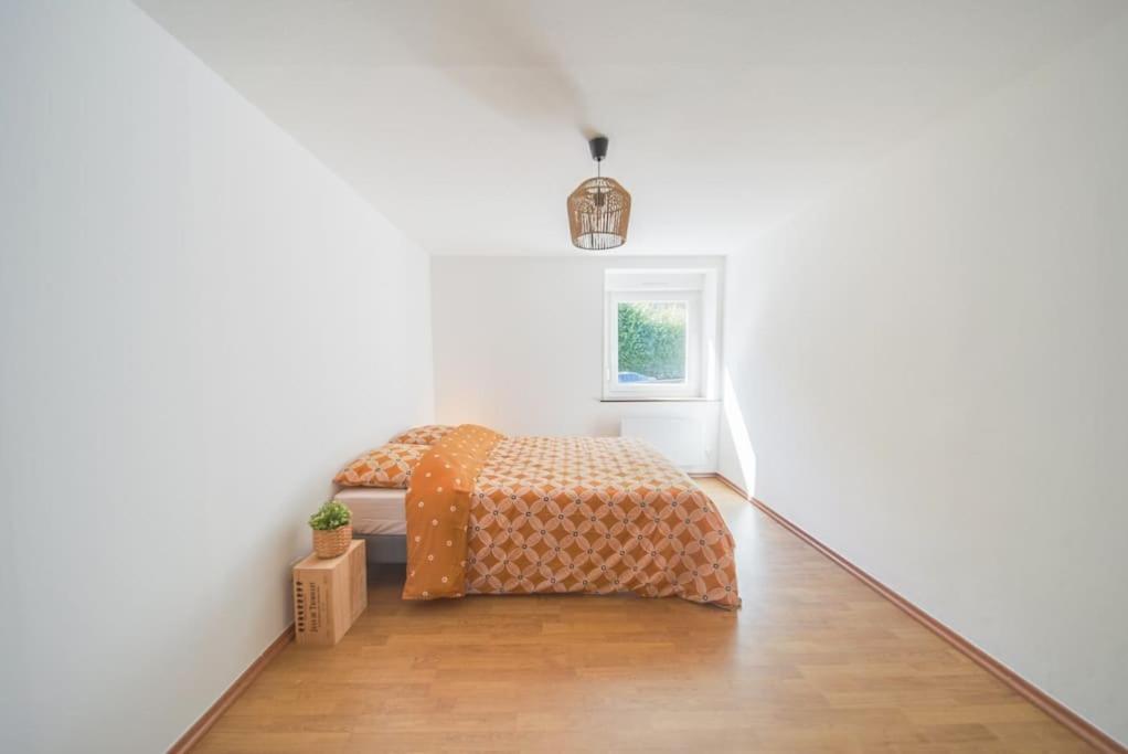 Charmant Appartement 2 Chambres Proche Luxembourg Redange Exterior photo